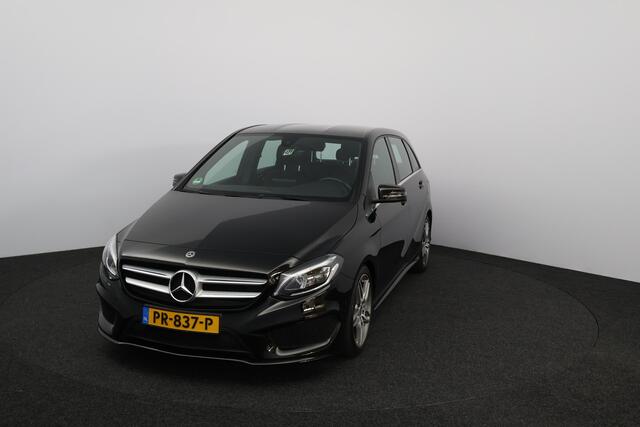 Mercedes-Benz B-KLASSE 180 Business Solution AMG/ AUTOMAAT!/ Zwarte-Hemel/ 18'' LMV/ LED Koplampen/ Keyless-GO/ Stoelverw./ Camera/ PDC V+A/ Half-Leder - Alcantara/ Navi/ Cruise/ Bluetooth/ Multi. Sportstuur.