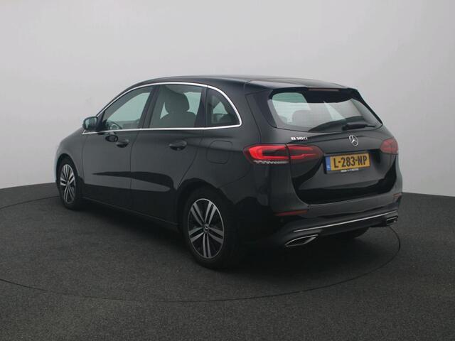 Mercedes-Benz B-KLASSE 180 Business Solution Luxury Ledkoplampen | Parkeerpakket met achteruitrijcamera | Sfeerverlichting | Easy-Pack achterklep | Stoelverwarming. Inclusief 24 maanden MB Certified garantie voor Europa.