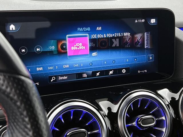 Mercedes-Benz B-KLASSE 180 Business Solution AMG | AMG-line interieur | AMG- Line Exterieur | Achteruitrijcamera | Stoelverwarming | Sfeerverlichting| MULTIBEAM LED | 24 Maanden Mercedes-Benz Certified Garantie.