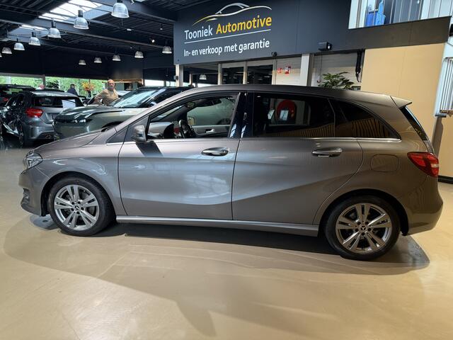 Mercedes-Benz B-KLASSE 180 Ambition | automaat | leder | navigatie origineel Nederlandse auto