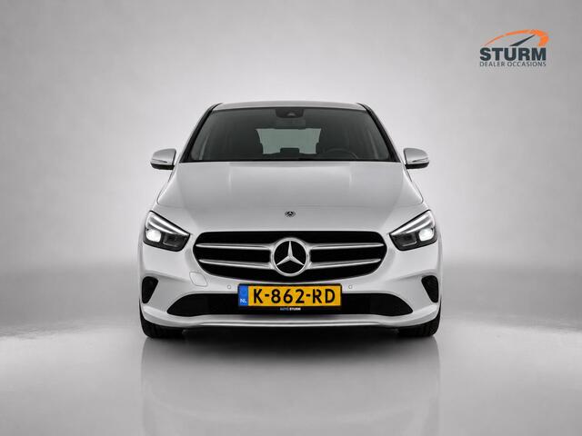 Mercedes-Benz B-KLASSE 180 Business Solution incl. Trekhaak Afneembaar!