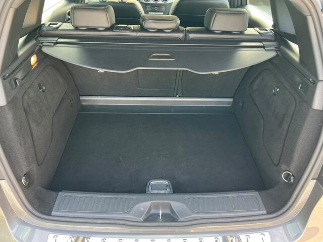 Mercedes-Benz B-KLASSE 180 Prestige trekhaak, camera, xenon, leer, navi, cruise