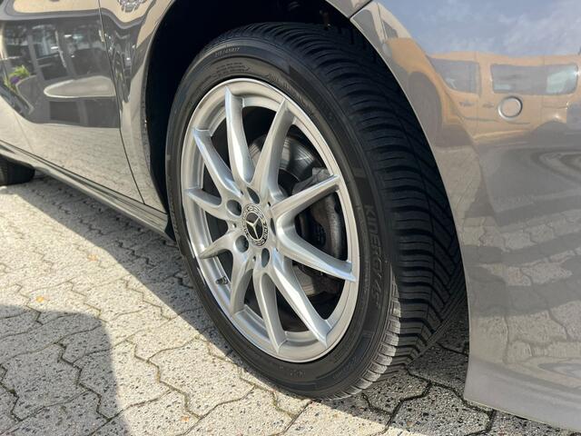 Mercedes-Benz B-KLASSE 180 Prestige trekhaak, camera, xenon, leer, navi, cruise
