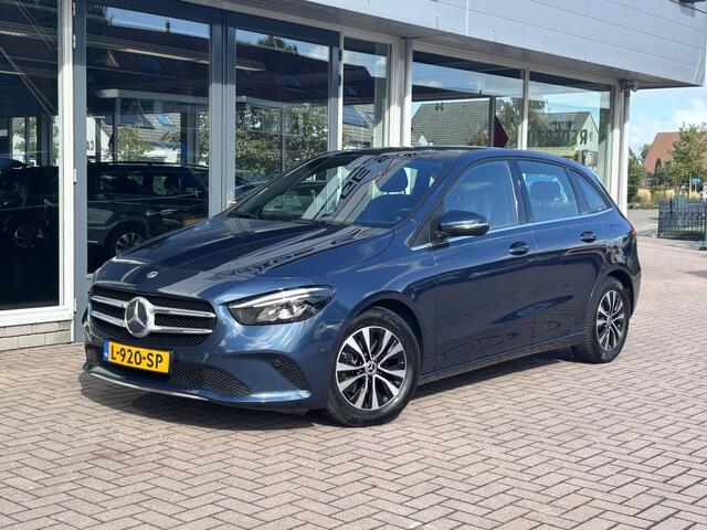 Mercedes-Benz B-KLASSE 180 Bus. Solution Automaat, Panodak, 1e eigenaar NL auto!!!!