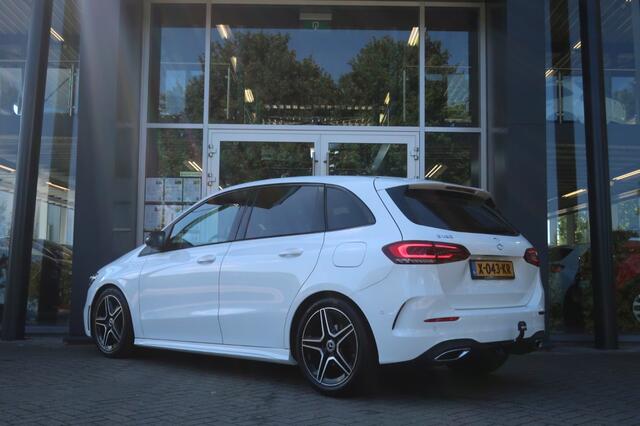 Mercedes-Benz B-KLASSE B180, AMG-Line, Dodehoek, Stoelverw, Trekhaak, Burmester incl subwoofer etc.