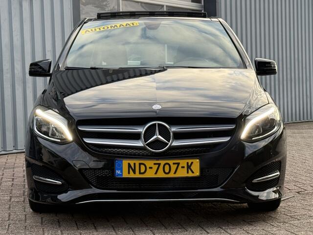 Mercedes-Benz B-KLASSE 180 Lease Edition Plus | AUTOMAAT | PANO | TREKHAAK | CAMERA | NAVI | CRUISE |