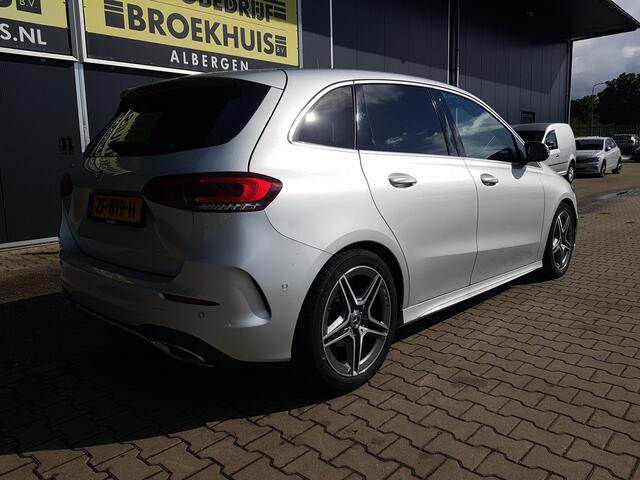 Mercedes-Benz B-KLASSE 180 Business Solution AMG