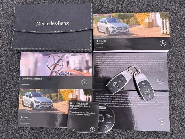Mercedes-Benz B-KLASSE 180 Business Solution Ledkoplampen | Parkeerpakket met achteruitrijcamera | Stoelverwarming | Spiegelpakket. Inclusief 24 maanden Mercedes-Benz Certified garantie voor Europa.