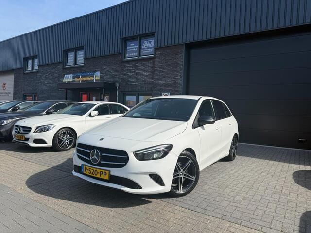 Mercedes-Benz B-KLASSE 200 Business Solution Luxury | 1E EIGENAAR | 3/6/12MND GARANTIE | AUTOMAAT | LED | CRUISE | DAB | NAVI | CARPLAY | TREKHAAK |