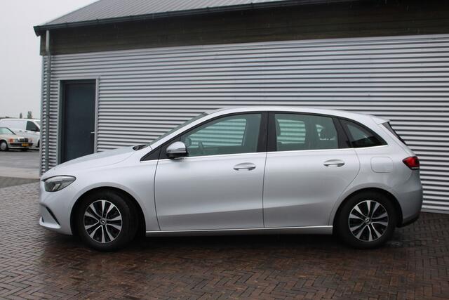 Mercedes-Benz B-KLASSE 180 Business Solution