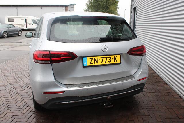 Mercedes-Benz B-KLASSE 180 Business Solution