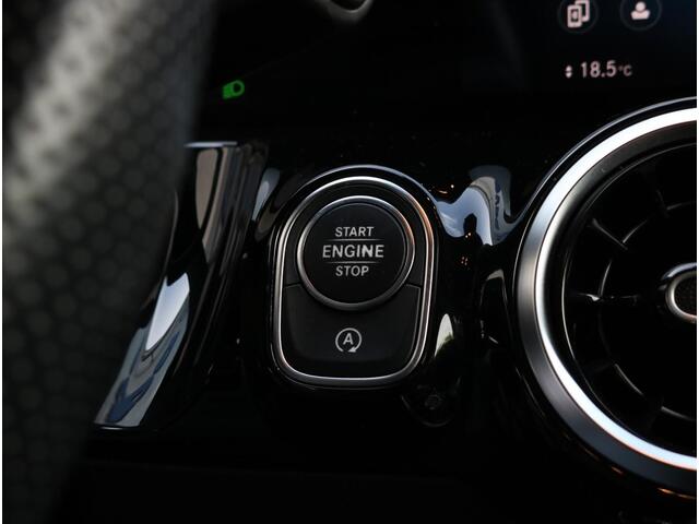 Mercedes-Benz B-KLASSE 180 Business Solution AMG | Apple Carplay