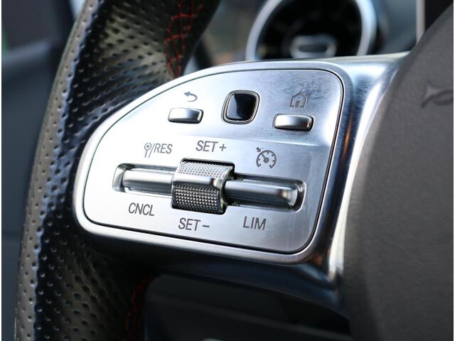 Mercedes-Benz B-KLASSE 180 Business Solution AMG | Apple Carplay