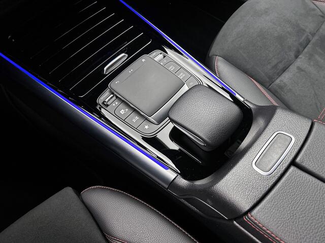 Mercedes-Benz B-KLASSE 250 e AMG Line | Achteruitrijcamera | Trekhaak | Apple Carplay | Dodehoekassistent | Inclusief 24 maanden MB Certified garantie voor Europa.