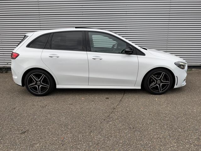 Mercedes-Benz B-KLASSE 180 Bus. Sol. AMG NAP Pano Night Camera Cruise Carplay Dealer OH