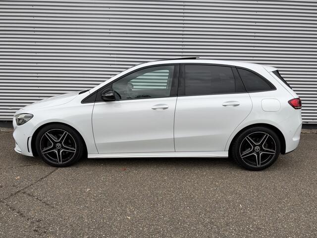 Mercedes-Benz B-KLASSE 180 Bus. Sol. AMG NAP Pano Night Camera Cruise Carplay Dealer OH