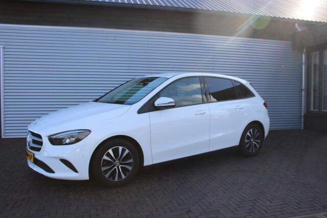 Mercedes-Benz B-KLASSE 180 Business Solution