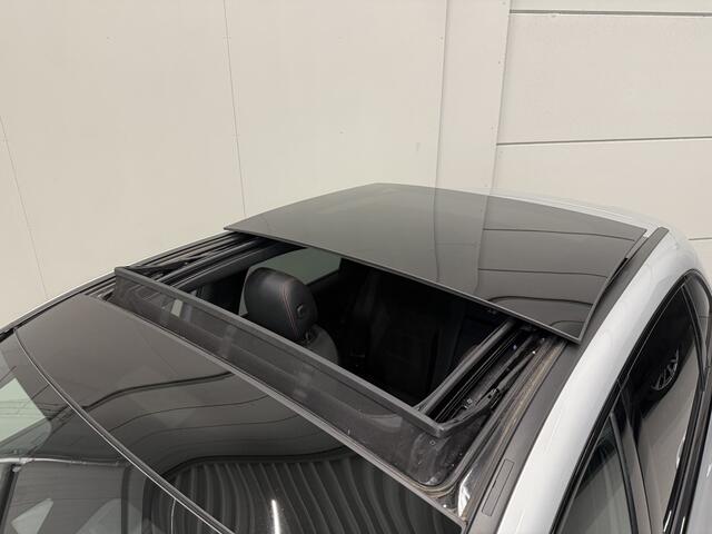 Mercedes-Benz B-KLASSE 200 AMG aut. 58.889KM/PANO/TREKHAAK/MEMORY/LED/CAMERA/CARBON/18" AMG/AMG-SPORT-STOELEN/DODE-HOEK/LANE-ASSIST/EL.A.KLEP/PRIVACY/DONKERE-HEMEL/NIGHT-PAKKET/IRIDIUM-SILVER/UNIEKE AUTO,ABSOLUTE NIEUWSTAAT