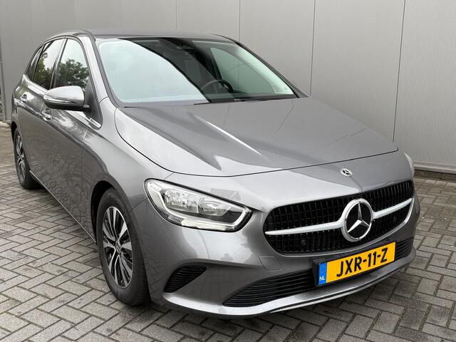Mercedes-Benz B-KLASSE 180 Automaat Mild-Hybrid Business Navigatie/Camera/Stoel-stuurverwarming