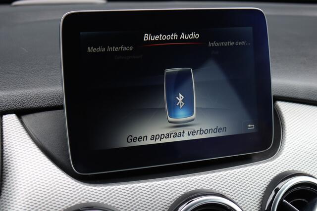 Mercedes-Benz B-KLASSE 180 Automaat | Dealer Onderhouden | Leder | Trekhaak | High Perf. LED | Regensensor | Cruise Control | Privacy Glas | Navigatie |