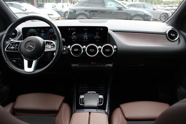 Mercedes-Benz B-KLASSE 180 Advantage / Camera / Bruin Leder / Matrix LED / 17'' / CarPlay / Virtual Cockpit / Cruise Control / Elektr. achterklep – foto 2