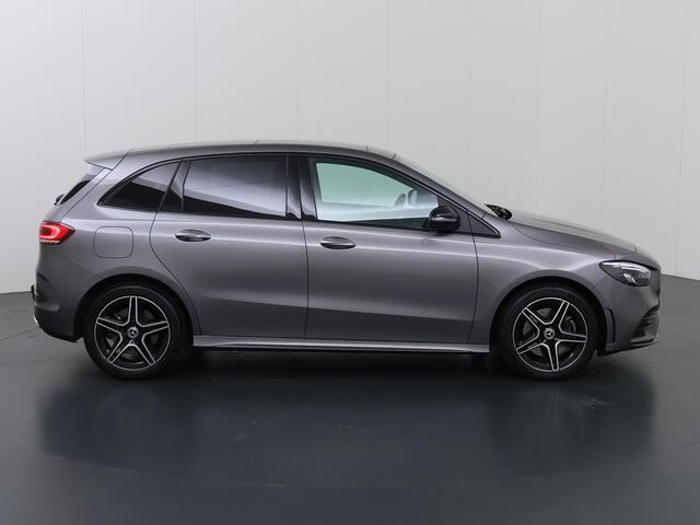 Mercedes-Benz B-KLASSE 250 e Business Line | AMG | Panoramadak | Night | Achteruitrijcamera | Stoelverwarming |