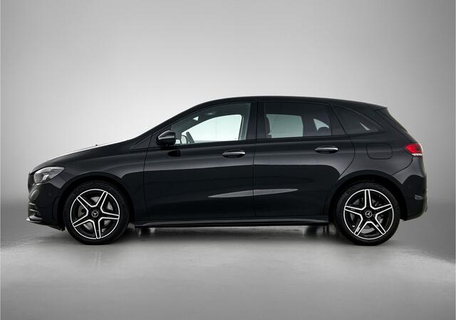 Mercedes-Benz B-KLASSE 250 e AMG Line Night pakket | Trekhaak | Achteruitrijcamera Inclusief 24 maanden MB Certified garantie voor Europa.