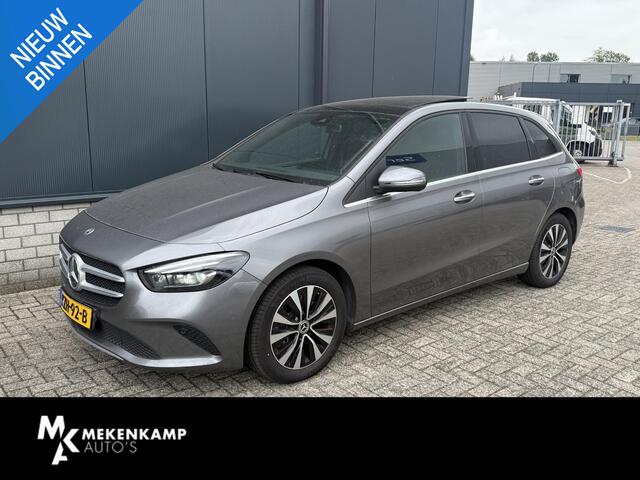 Mercedes-Benz B-KLASSE 250 e 17"/Leder/Panoramadak/Matrix LED/Keyless/Stoelverwarming/Sfeerverlichting/Camera/PDC v+a/