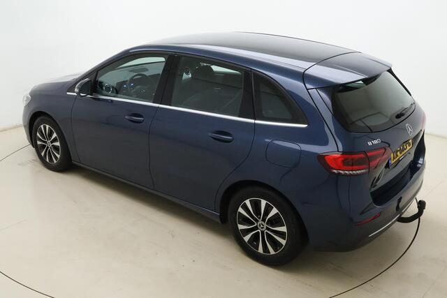 Mercedes-Benz B-KLASSE 180 Business Solution 136pk | Automaat | Navigatie | Luxe bekleding | Trekhaak | Climate Control | Cruise Control | Elektrische Achterklep | Keyless Start