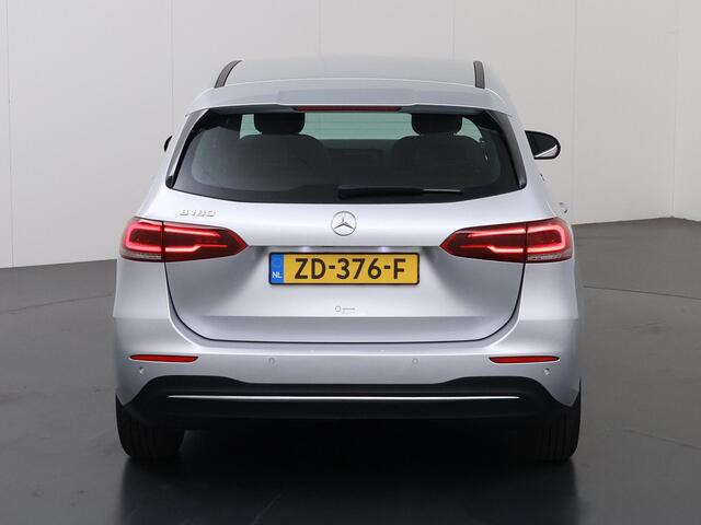 Mercedes-Benz B-KLASSE 180 Advantage | Trekhaak | Achteruitrijcamera | Led koplampen | Electrische achterklep |