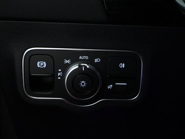 Mercedes-Benz B-KLASSE 250 e Business Solution AMG | Trekhaak | Panoramadak | Alarm | Sfeerverlichting | Keyless Go | CarPay | Steolverwarming | Inclusief 24 maanden Mercedes-Benz Certified garantie voor Europa. – foto 7