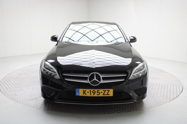 Mercedes-Benz C-KLASSE 180 Facelift | Automaat | Trekhaak / Elektr. Stoelen / Camera / Keyless
