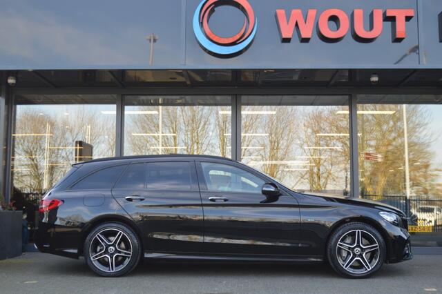 Mercedes-Benz C-KLASSE Estate 300 e AMG Led Panorama Distronic Head-up Burmester Camera Pdc