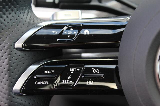 Mercedes-Benz C-KLASSE Estate 180 AMG Line | Memory | Pano | Keyless