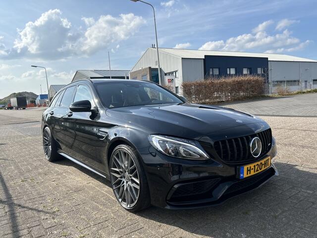 Mercedes-Benz C-KLASSE AMG 63 Edition 1 / Performance Stoelen / PANO / Milltek uitlaat