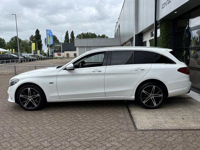 Mercedes-Benz C-KLASSE Estate 300 de Business Solution Luxury Limited | Distronic Plus | Camera | Trekhaak