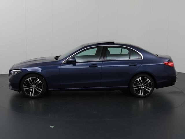 Mercedes-Benz C-KLASSE 180 Luxury Line | Sfeerverlichting | Stoelverwarming | Achteruitrijcamera | Smartphone-integratie | Panoramaschuifdak |