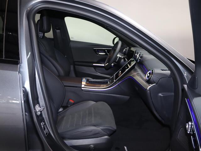 Mercedes-Benz C-KLASSE 300 e AMG Line | Premium| Nightpakket | 360° camera | Digital Light | Sfeerverlichting | Apple CarPlay |