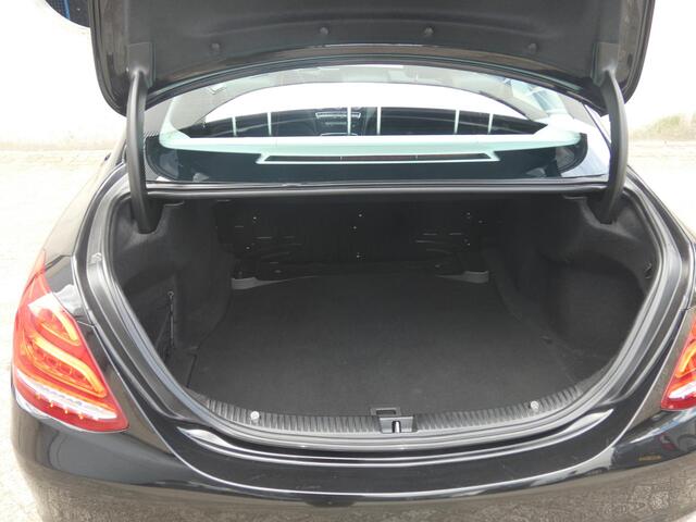 Mercedes-Benz C-KLASSE 250 Ambition | LEDEREN BEKLEDING | NAVIGATIE | DEALER ONDERHOUDEN |