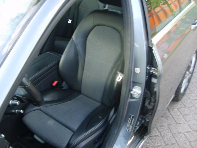 Mercedes-Benz C-KLASSE 180 Business Solution Automaat