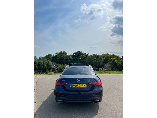 Mercedes-Benz C-KLASSE 200 Launch Edition AMG Line | Adaptive Cruise Control | LED | Achteruitrijcamera | Stoel verwarming |