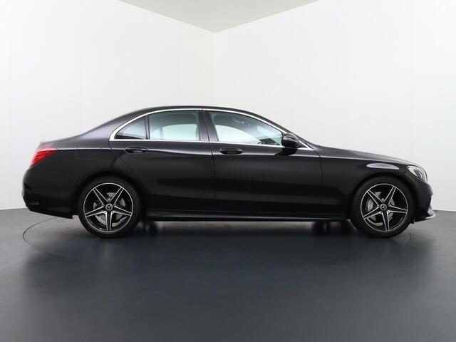 Mercedes-Benz C-KLASSE 180 Sport Edition AMG Styling Leder Burmester Camera Stoelverwarming Automaat