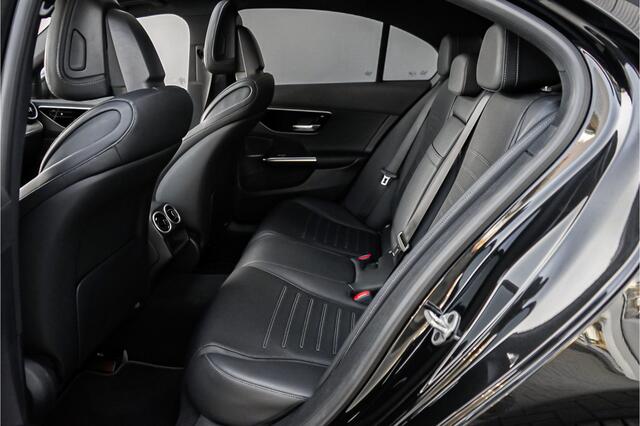 Mercedes-Benz C-KLASSE 180 AMG Line Pano Night Leder 19"