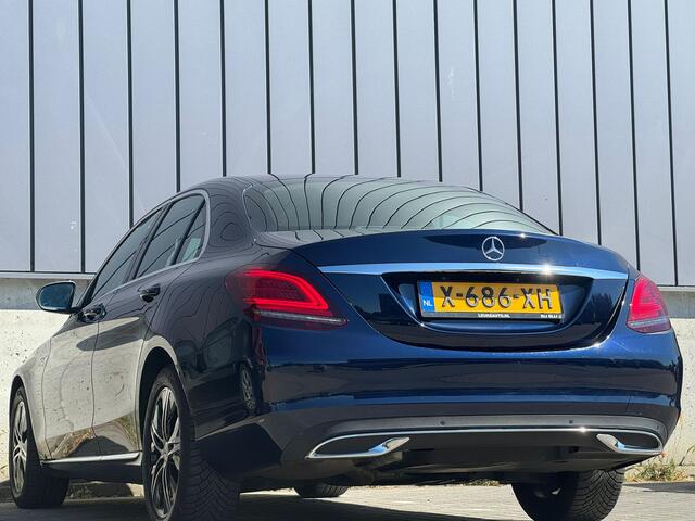 Mercedes-Benz C-KLASSE 180 156PK Automaat Upgr. Edition *NIEUWE TYPE*