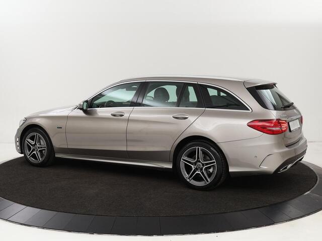 Mercedes-Benz C-KLASSE 300DE | AMG | LED | Automaat | Apple Carplay | Head-Up | Stoelverwarming | Navi | Achteruitrijcamera | Sfeerverlichting