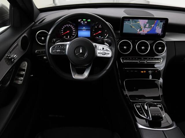 Mercedes-Benz C-KLASSE 300DE | AMG | LED | Automaat | Apple Carplay | Head-Up | Stoelverwarming | Navi | Achteruitrijcamera | Sfeerverlichting
