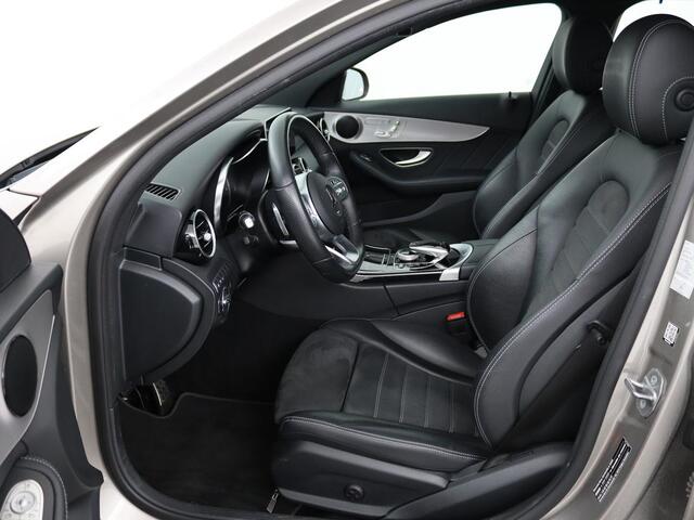 Mercedes-Benz C-KLASSE 300DE | AMG | LED | Automaat | Apple Carplay | Head-Up | Stoelverwarming | Navi | Achteruitrijcamera | Sfeerverlichting
