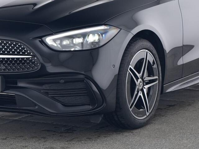 Mercedes-Benz C-KLASSE Estate 300 e AMG Plug-In Hybride | Edition AMG-Line | Night Pakket | Trekhaak | Panorama Schuif-Kanteldak | Digital Licht | DC Laden | Stuur en Stoelverwarming | Inclusief 24 maanden MB Certified garantie voor Europa.