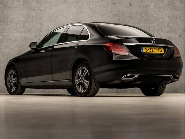 Mercedes-Benz C-KLASSE 180 Business Sport 157Pk Automaat (VIRTUAL COCKPIT, APPLE CARPLAY, GROOT NAVI, SFEERVERLICHTING, MEMORY SEATS, BURMESTER, STOELVERWARMING, MATRIX LED, CAMERA, NIEUWSTAAT)