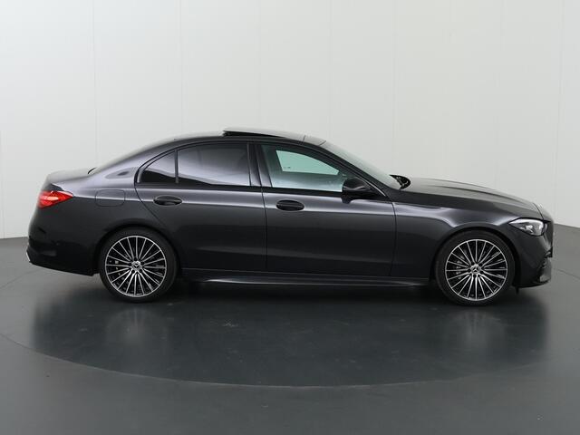 Mercedes-Benz C-KLASSE 180 AMG Line Night pakket | 19 inch multispaaks | Panoramadak | High Performance Lights |